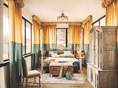 Bouteak - Crafted decor